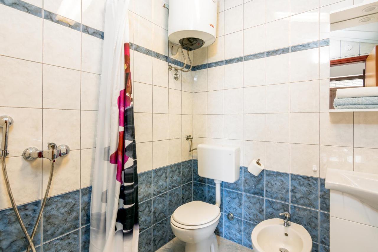 שטיניאן Family Friendly Apartments With A Swimming Pool Valbandon, Fazana - 2201 מראה חיצוני תמונה