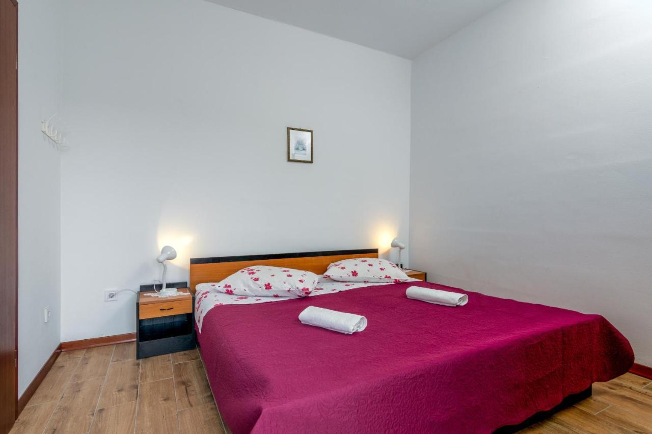 שטיניאן Family Friendly Apartments With A Swimming Pool Valbandon, Fazana - 2201 מראה חיצוני תמונה